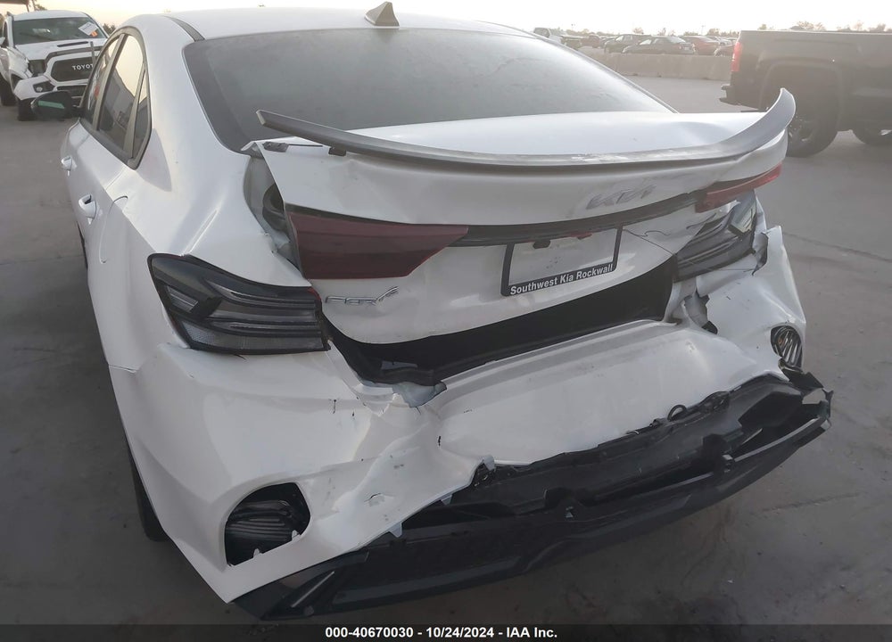 2024 KIA FORTE GT LINE VIN: 3KPF54AD8RE840715