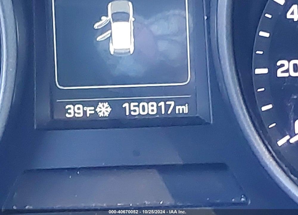2018 HYUNDAI SANTA FE SPORT 2.4L VIN: 5NMZTDLB4JH094873
