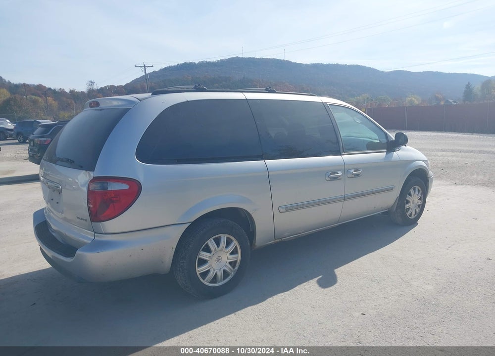 2005 CHRYSLER TOWN & COUNTRY TOURING VIN: 2C4GP54L05R581766