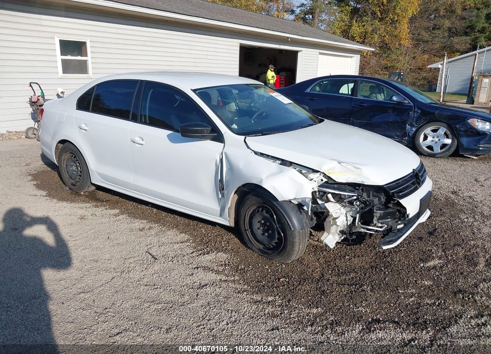 2015 VOLKSWAGEN JETTA 2.0L S VIN: 3VW2K7AJ1FM321647