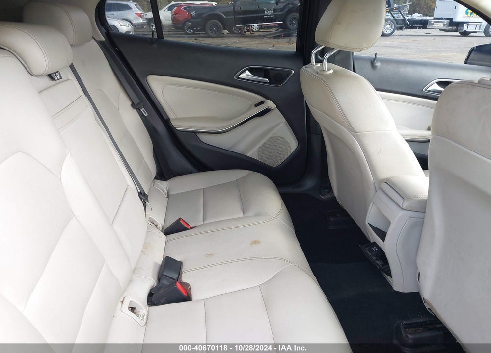 2015 MERCEDES-BENZ GLA 250 4MATIC VIN: WDCTG4GB9FJ117323