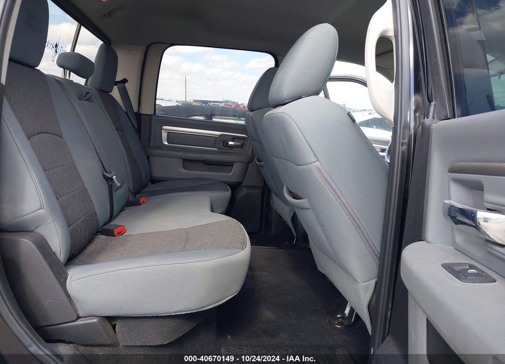 2013 RAM 1500 BIG HORN VIN: 1C6RR7LT5DS599748