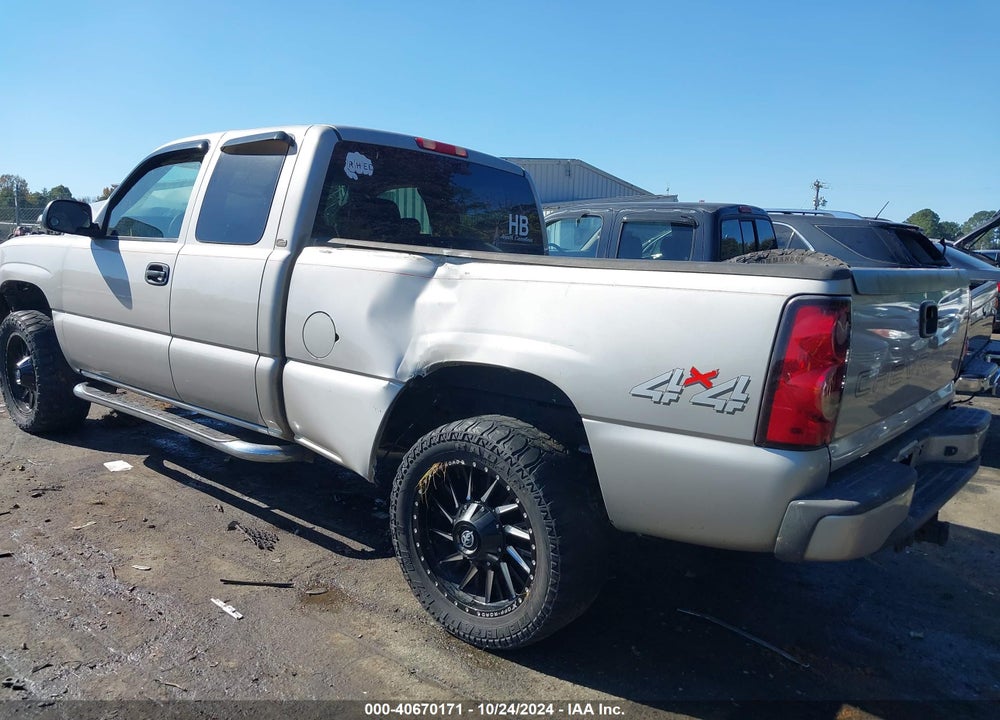 2005 CHEVROLET SILVERADO 1500 VIN: 1GCEK19B05Z261819