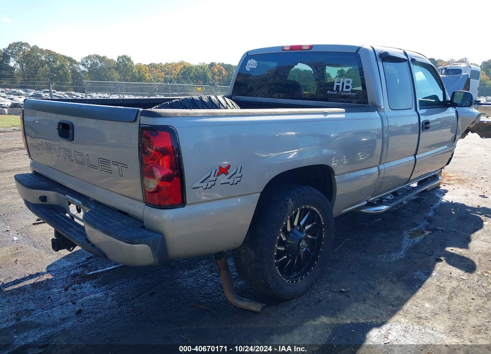 2005 CHEVROLET SILVERADO 1500 VIN: 1GCEK19B05Z261819