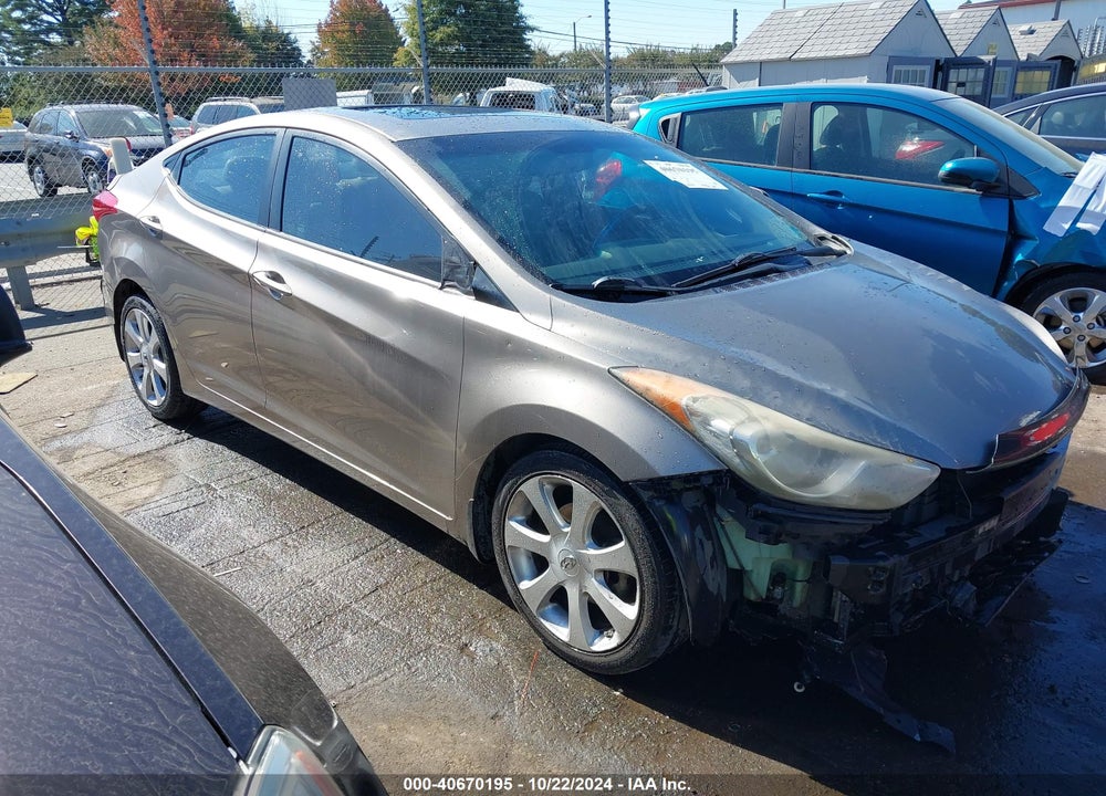 2013 HYUNDAI ELANTRA LIMITED VIN: 5NPDH4AE5DH210226