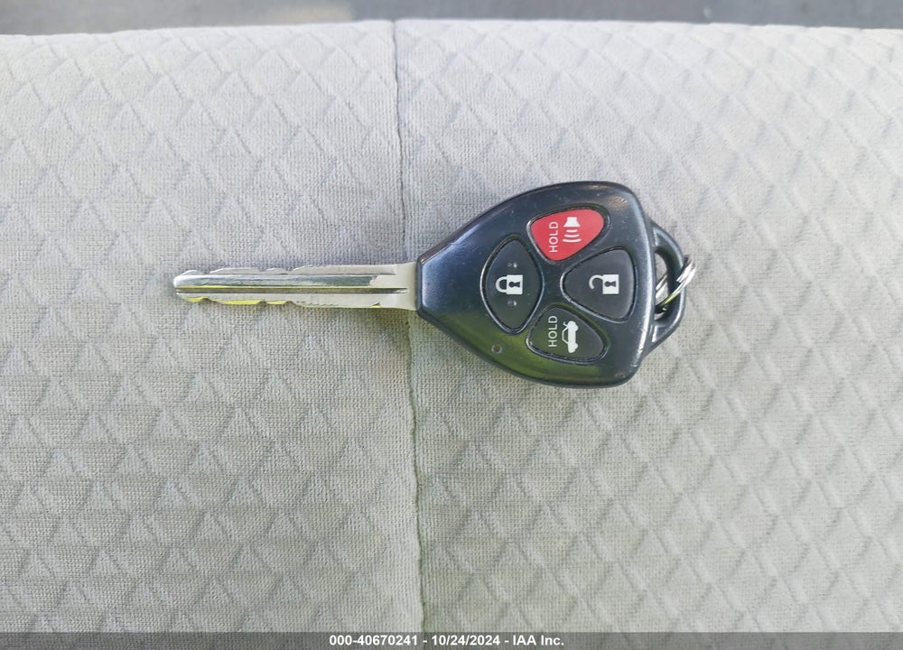 2007 TOYOTA CAMRY LE VIN: 4T1BE46K37U142013