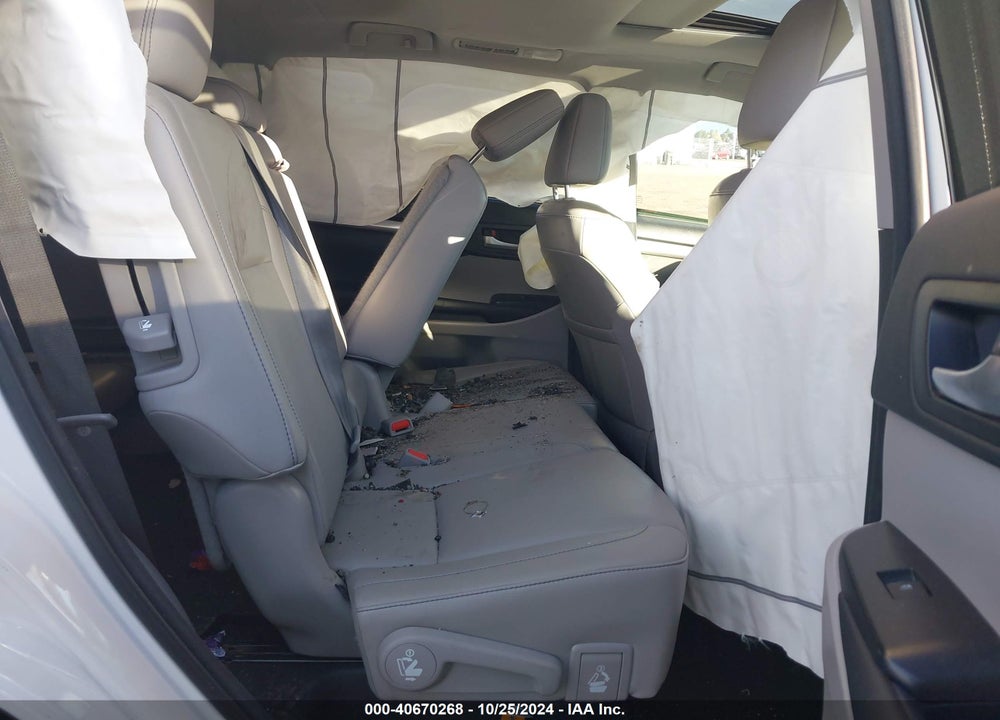2015 TOYOTA HIGHLANDER XLE V6 VIN: 5TDJKRFH1FS218048