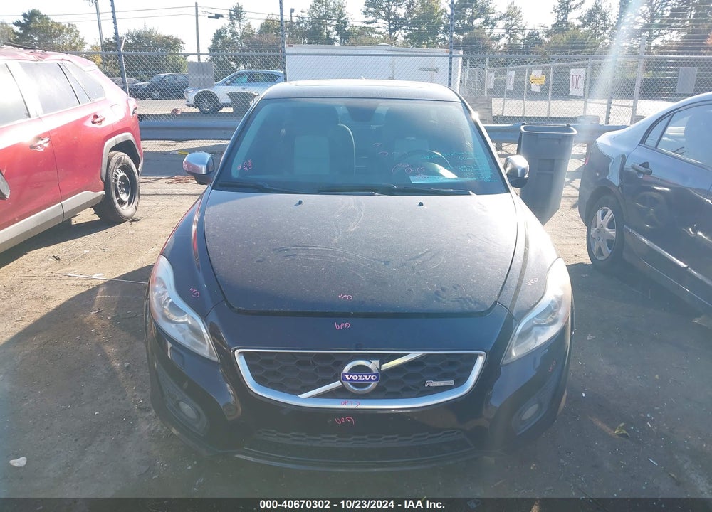 2013 VOLVO C30 T5 R-DESIGN VIN: YV1672MK2D2301998