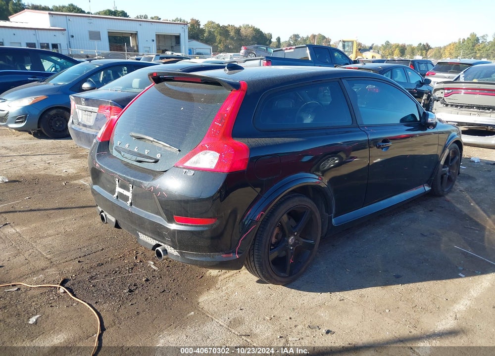 2013 VOLVO C30 T5 R-DESIGN VIN: YV1672MK2D2301998