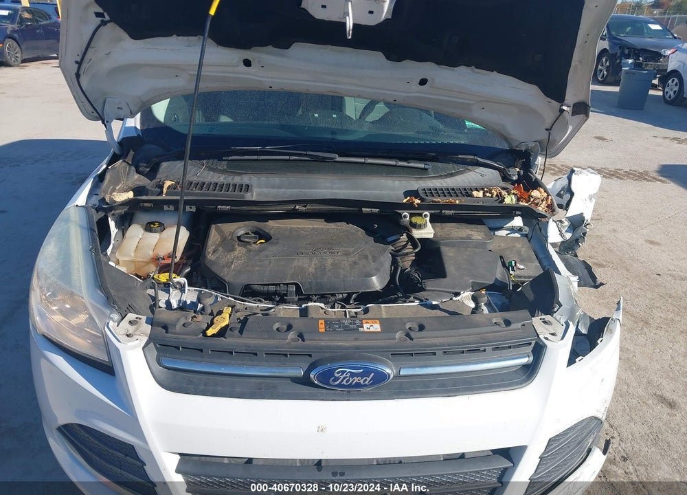 2015 FORD ESCAPE SE VIN: 1FMCU9GX9FUA30135