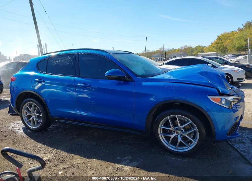 2018 ALFA ROMEO STELVIO TI SPORT AWD VIN: ZASFAKNN1J7B96988