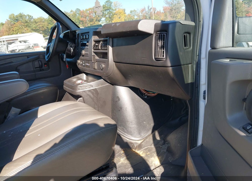 2015 CHEVROLET EXPRESS 2500 WORK VAN VIN: 1GCWGFFFXF1100646