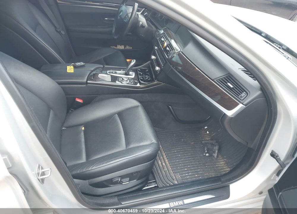 2013 BMW 528I VIN: WBAXH5C53DDW15617