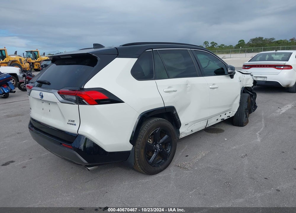2021 TOYOTA RAV4 HYBRID XSE VIN: 2T3E6RFV4MW002377