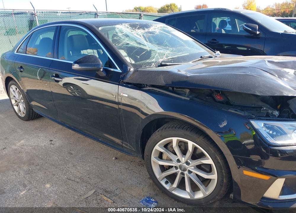 2019 AUDI A4 45 PREMIUM VIN: WAUDNAF44KN017776