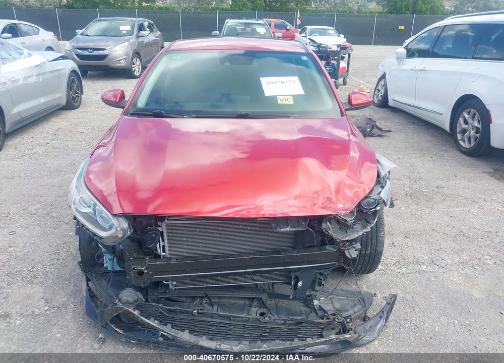 2019 KIA FORTE LXS VIN: 3KPF24AD2KE038045