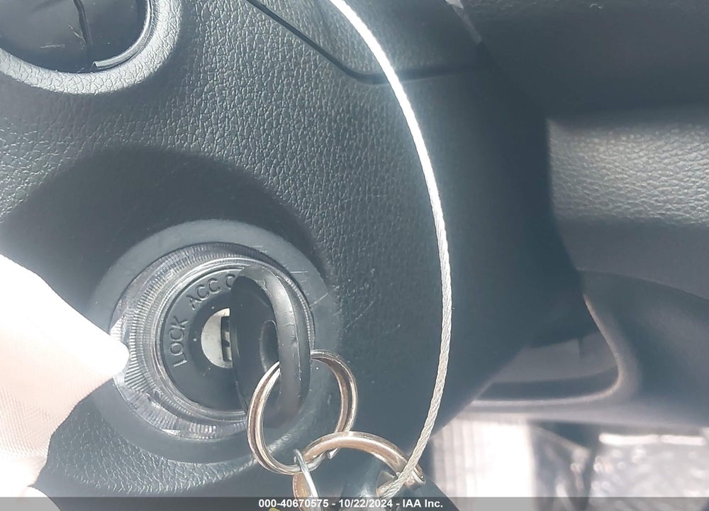 2019 KIA FORTE LXS VIN: 3KPF24AD2KE038045