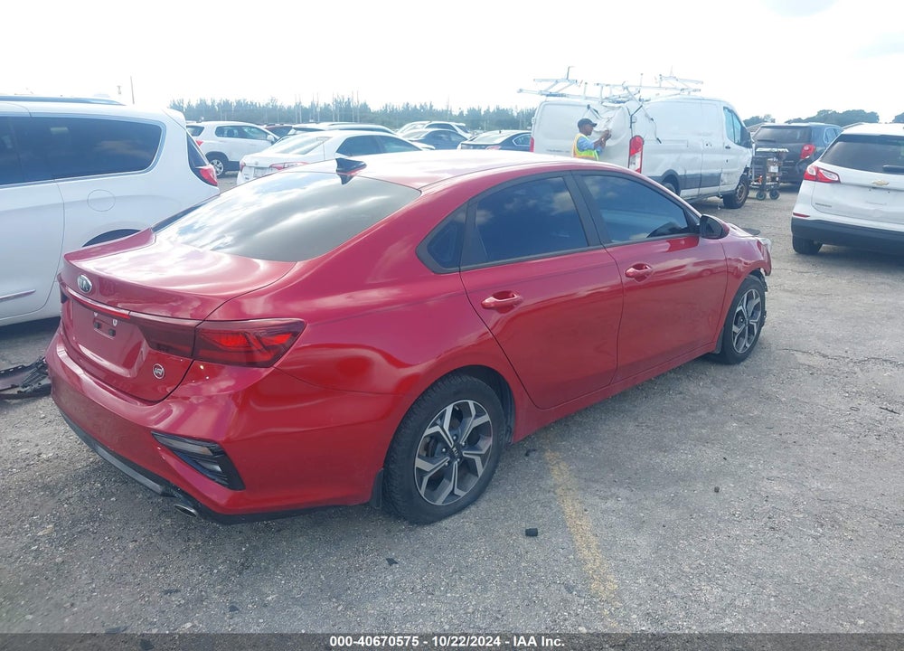 2019 KIA FORTE LXS VIN: 3KPF24AD2KE038045