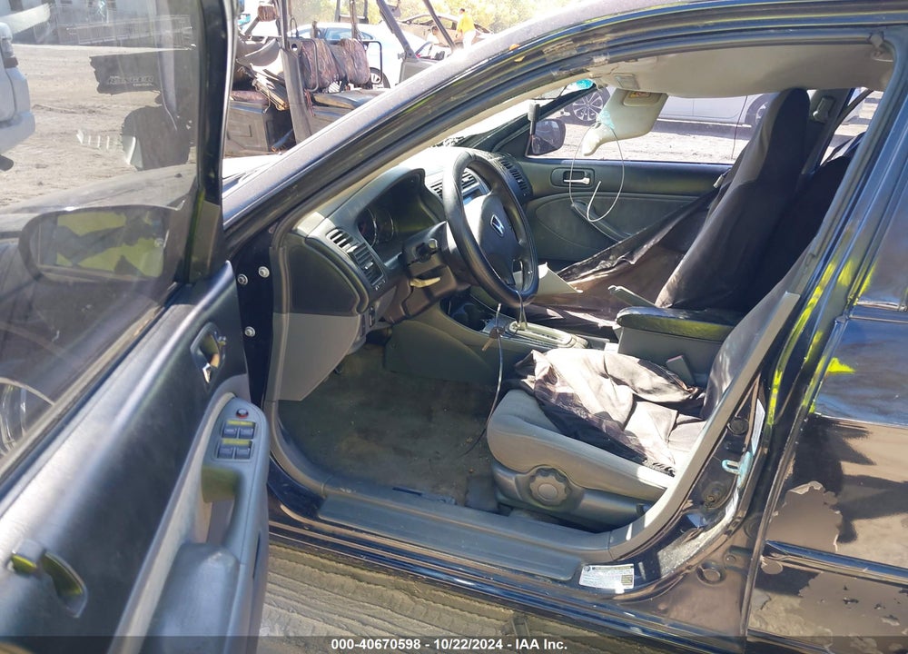 2004 HONDA CIVIC LX VIN: 2HGES16524H563501