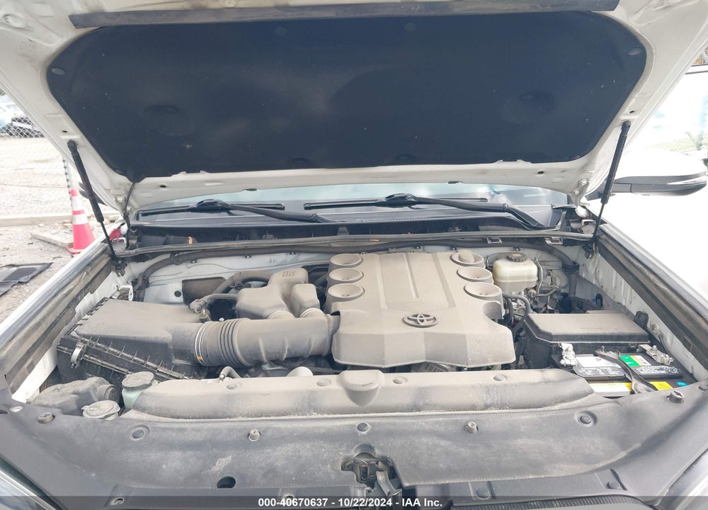 2018 TOYOTA 4RUNNER SR5 PREMIUM VIN: JTEBU5JR9J5579173