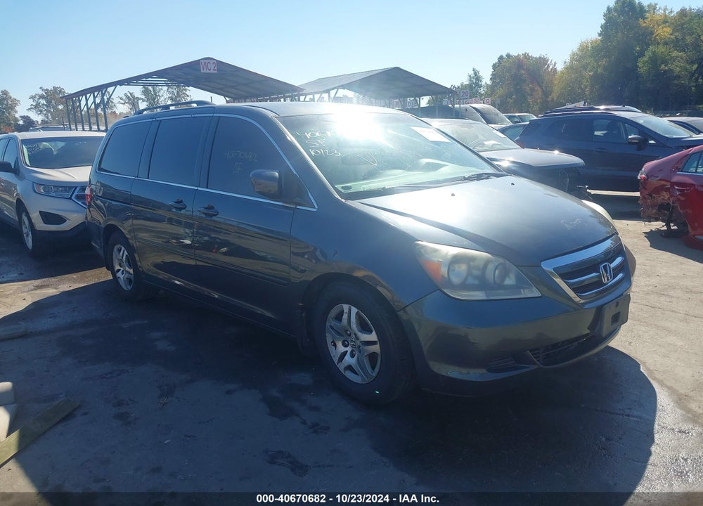 2005 HONDA ODYSSEY EX VIN: 5FNRL38425B023649