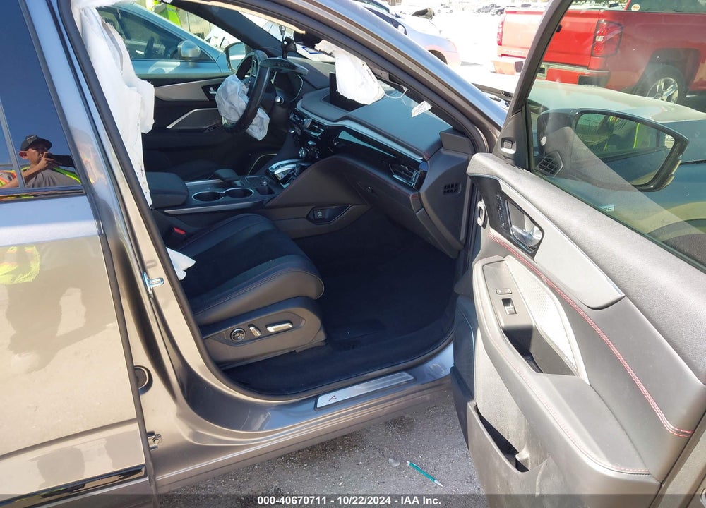 2023 ACURA MDX A-SPEC VIN: 5J8YE1H01PL026986