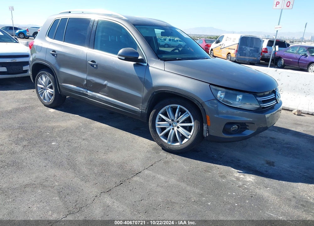 2012 VOLKSWAGEN TIGUAN SE VIN: WVGAV7AX6CW001371