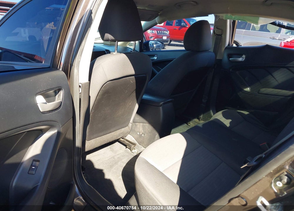 2018 KIA FORTE LX VIN: 3KPFL4A71JE166430