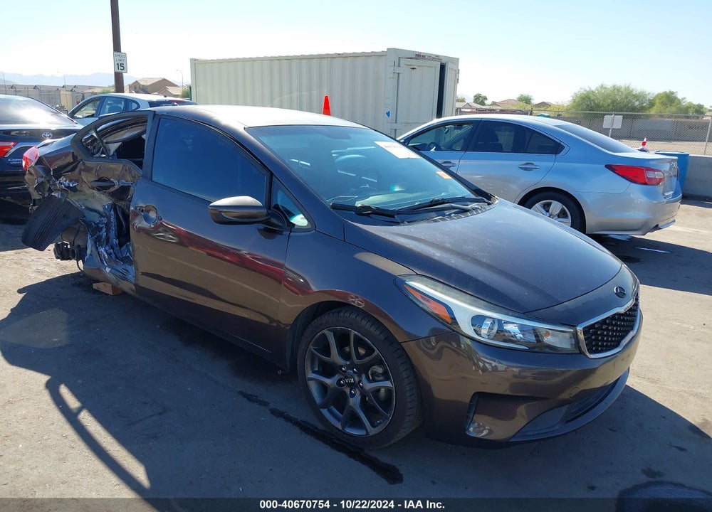2018 KIA FORTE LX VIN: 3KPFL4A71JE166430