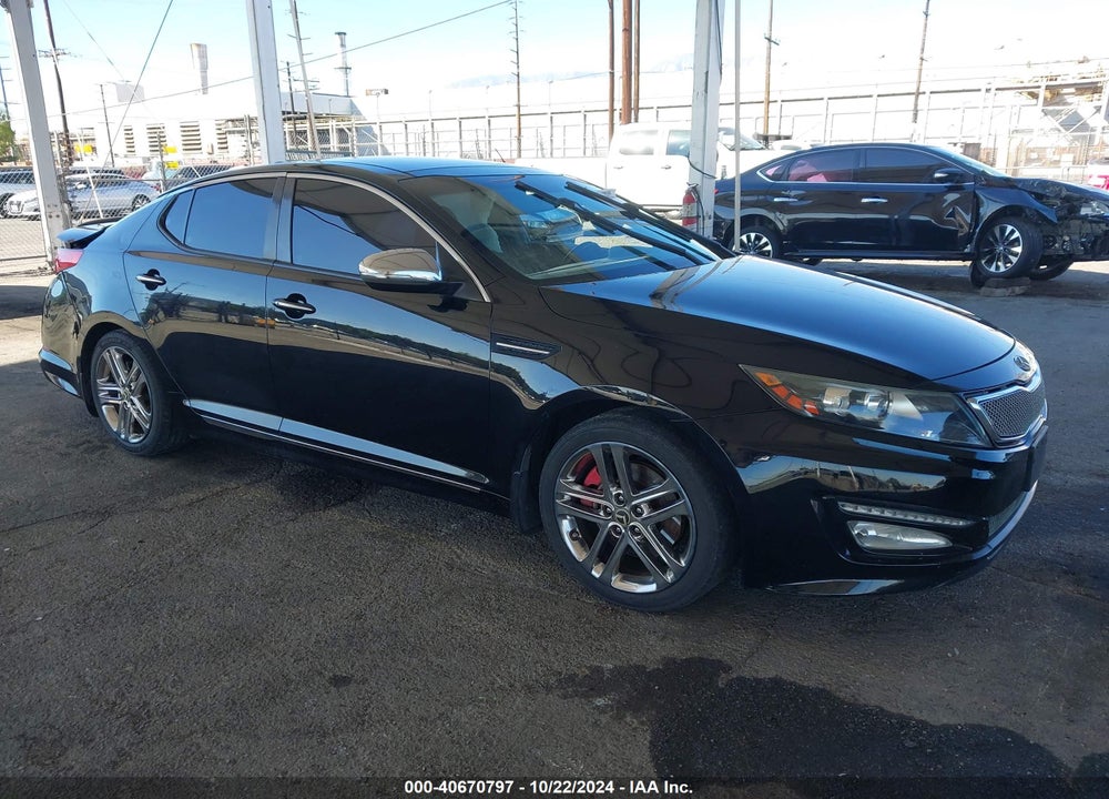 2013 KIA OPTIMA SX VIN: 5XXGR4A64DG120838
