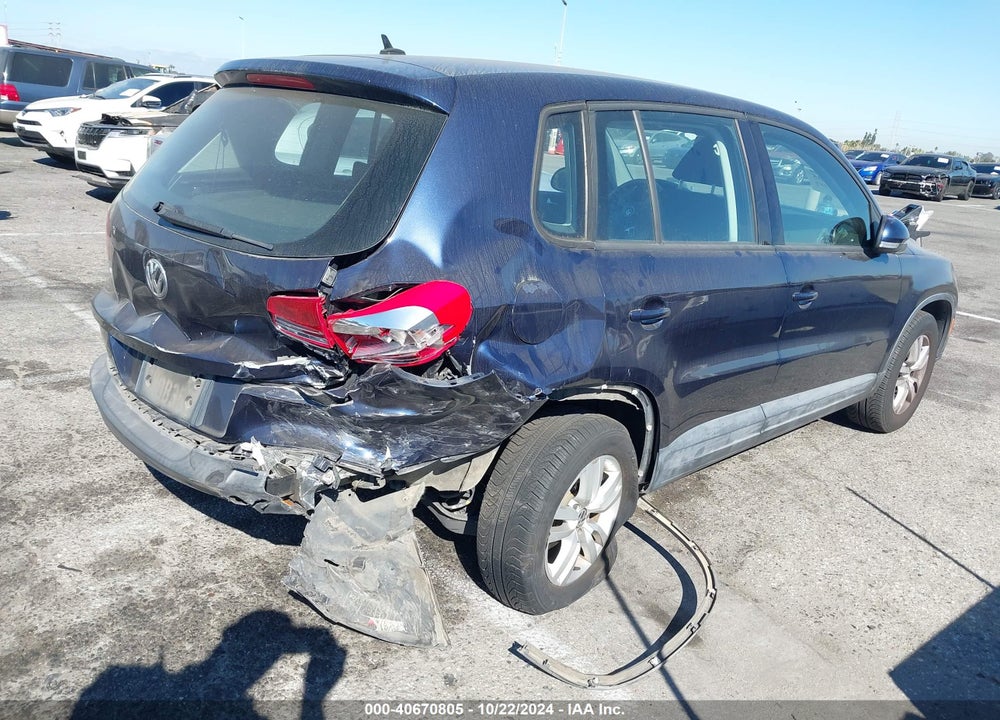 2013 VOLKSWAGEN TIGUAN S VIN: WVGAV7AX9DW504054
