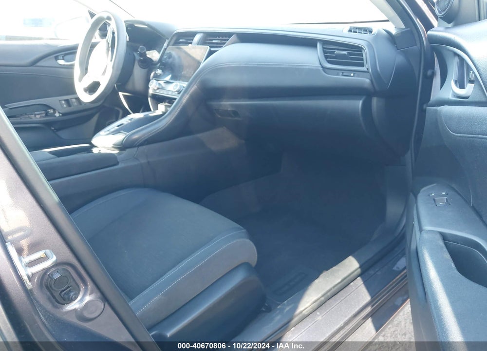 2020 HONDA INSIGHT EX VIN: 19XZE4F5XLE012090