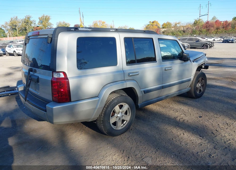 2007 JEEP COMMANDER SPORT VIN: 1J8HG48K27C556937