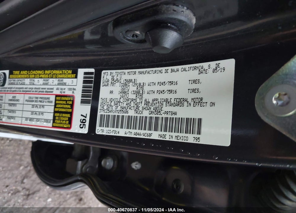 2019 TOYOTA TACOMA VIN: 3TMCZ5AN1KM255606