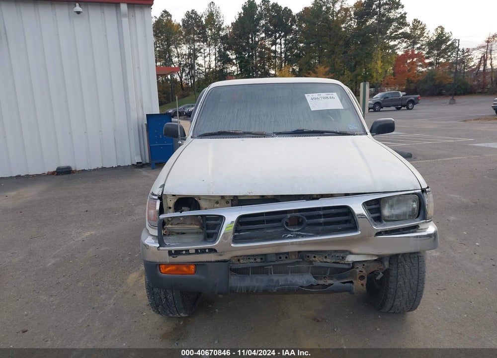 1995 TOYOTA TACOMA VIN: 4TAUN61C4SZ060632