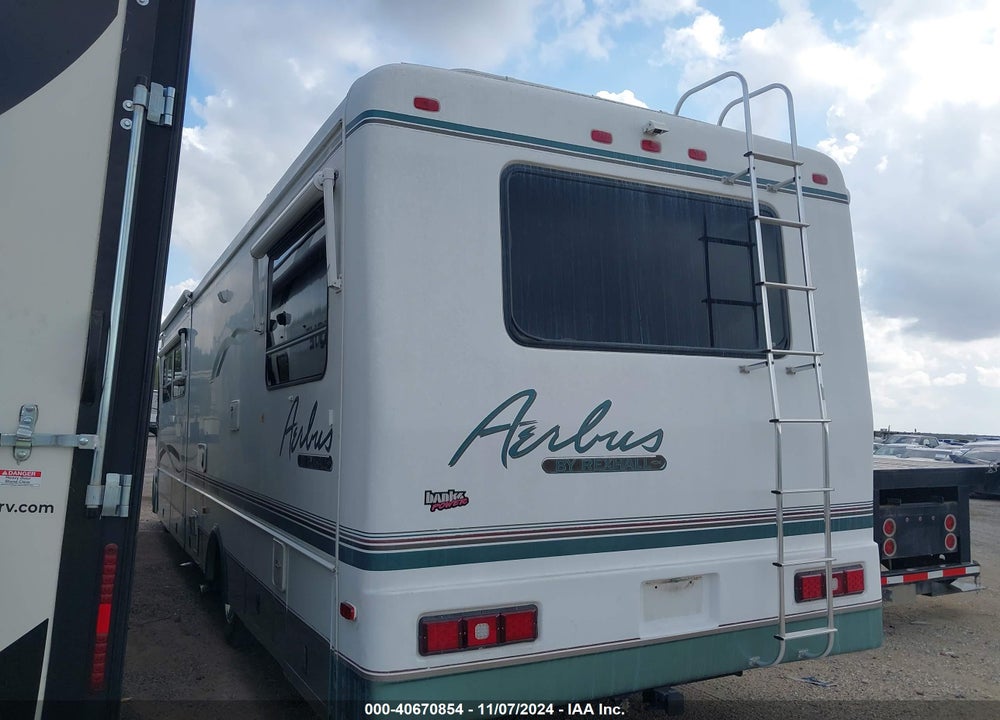 2000 FORD AERB  MH  F550 VIN: 3FCNF53S1XJA31216