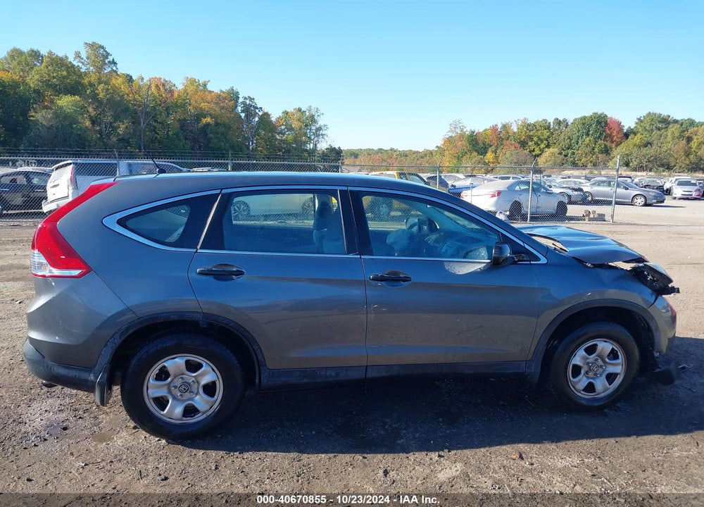2013 HONDA CR-V LX VIN: 5J6RM3H31DL008327