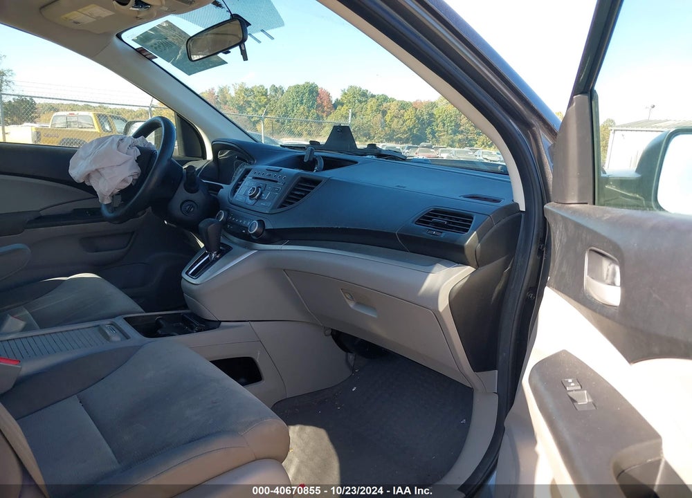 2013 HONDA CR-V LX VIN: 5J6RM3H31DL008327