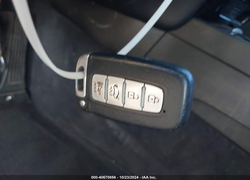 2012 HYUNDAI GENESIS 3.8 VIN: KMHGC4DDXCU151673