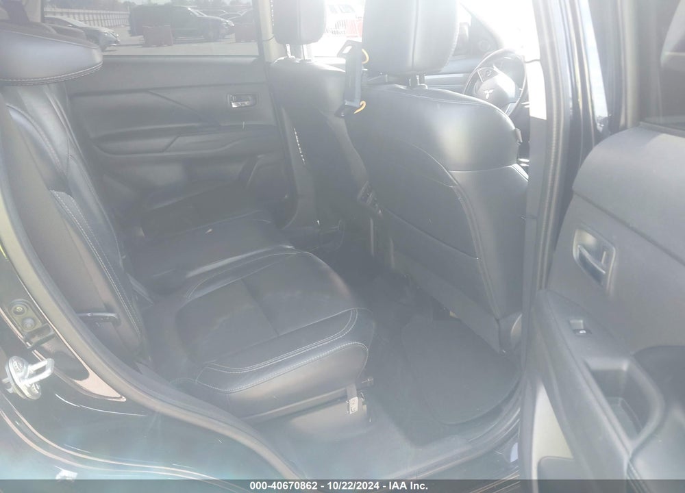 2020 MITSUBISHI OUTLANDER SEL 2.4 S-AWC VIN: JA4AZ3A36LZ023829