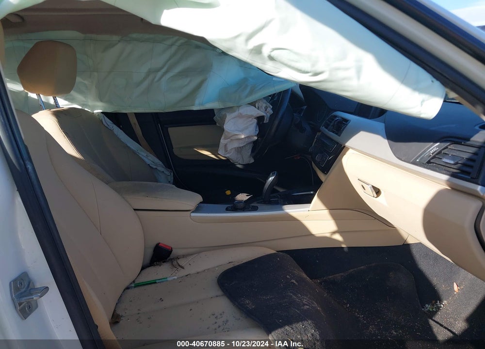 2018 BMW 320I XDRIVE VIN: WBA8A3C56JA499551
