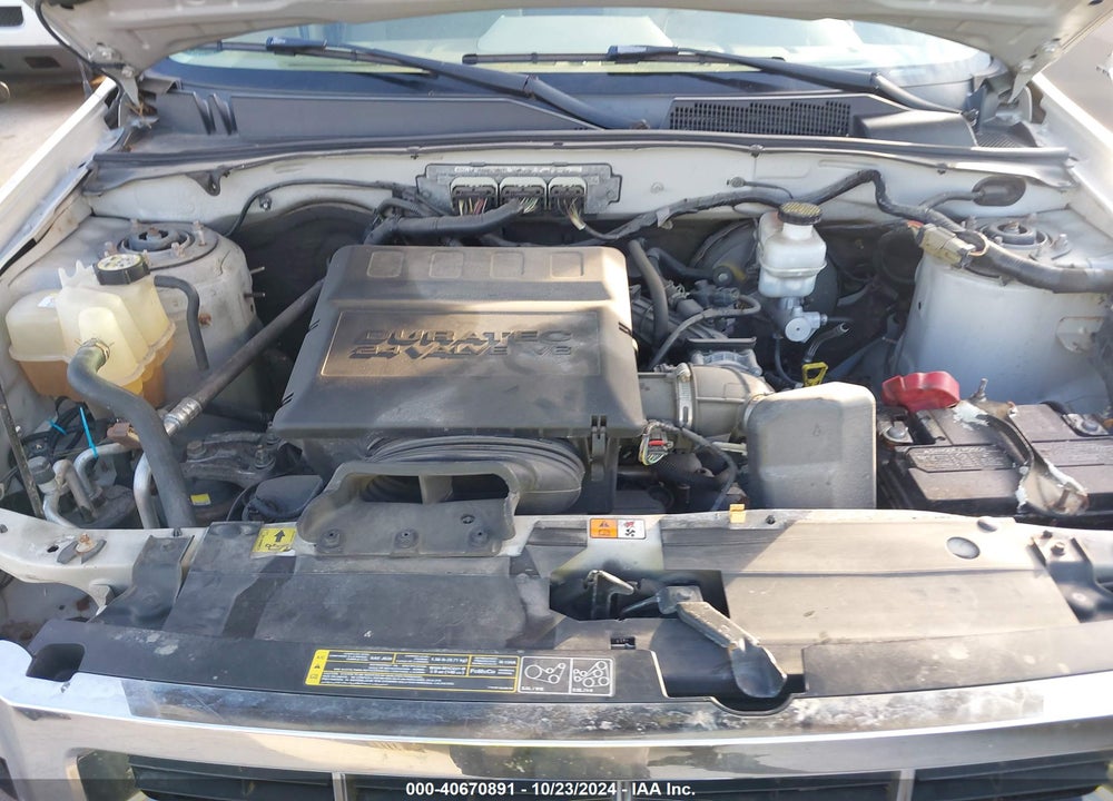 2010 FORD ESCAPE XLT VIN: 1FMCU0DG9AKC24796
