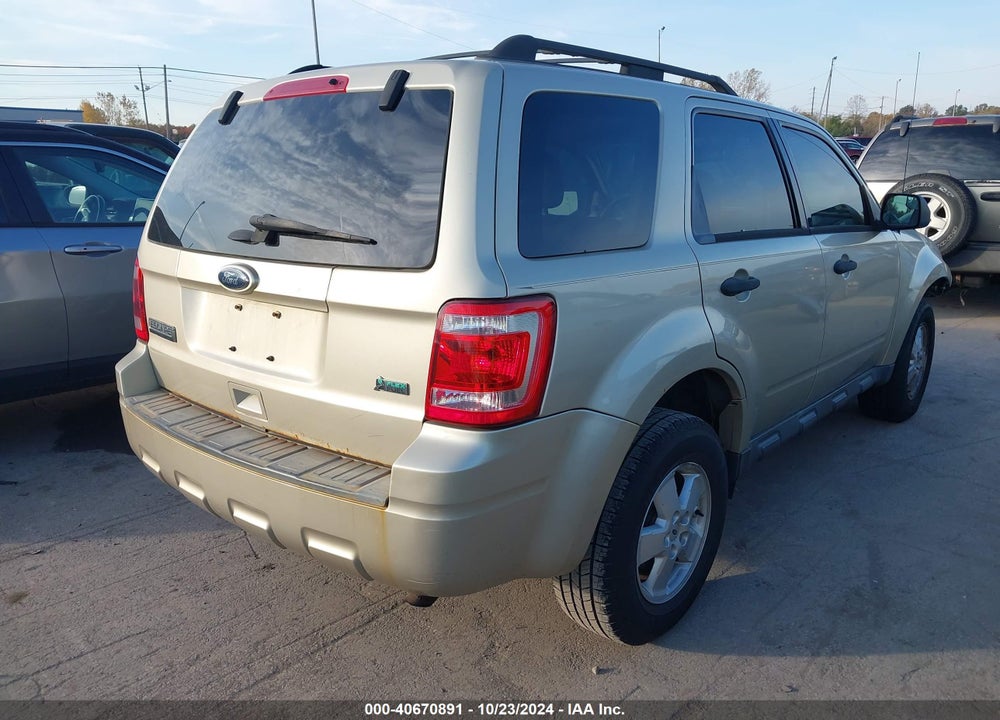2010 FORD ESCAPE XLT VIN: 1FMCU0DG9AKC24796