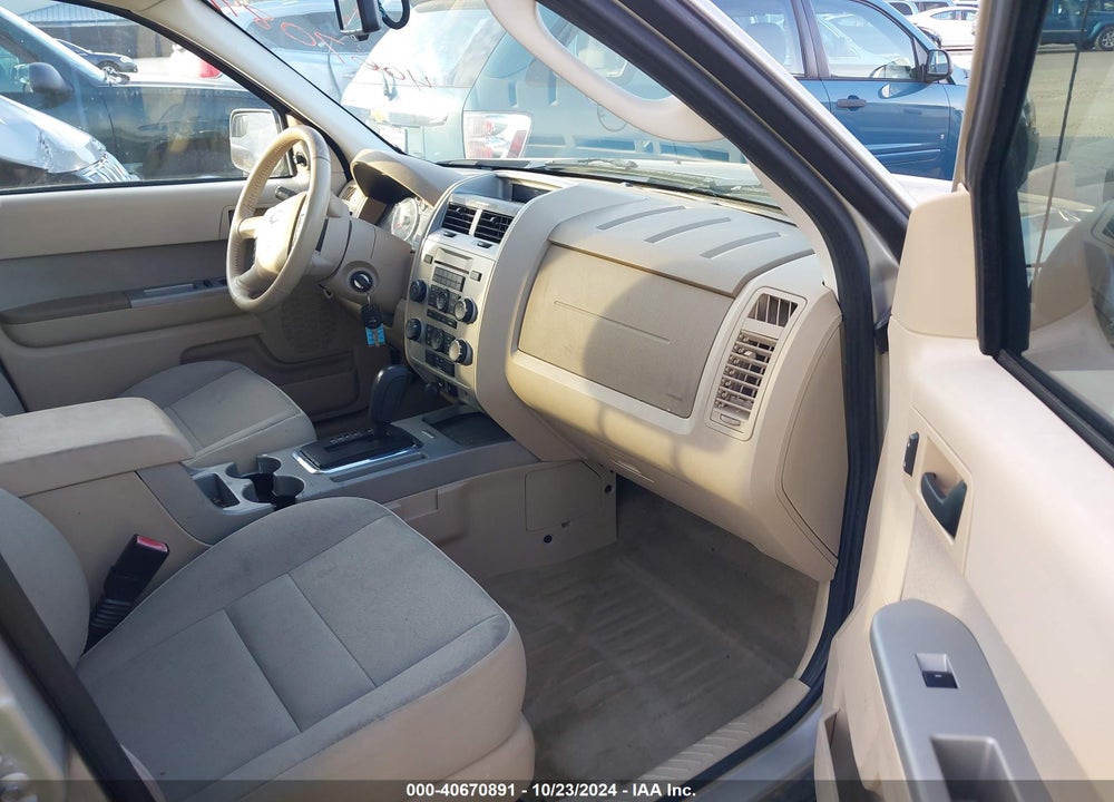 2010 FORD ESCAPE XLT VIN: 1FMCU0DG9AKC24796