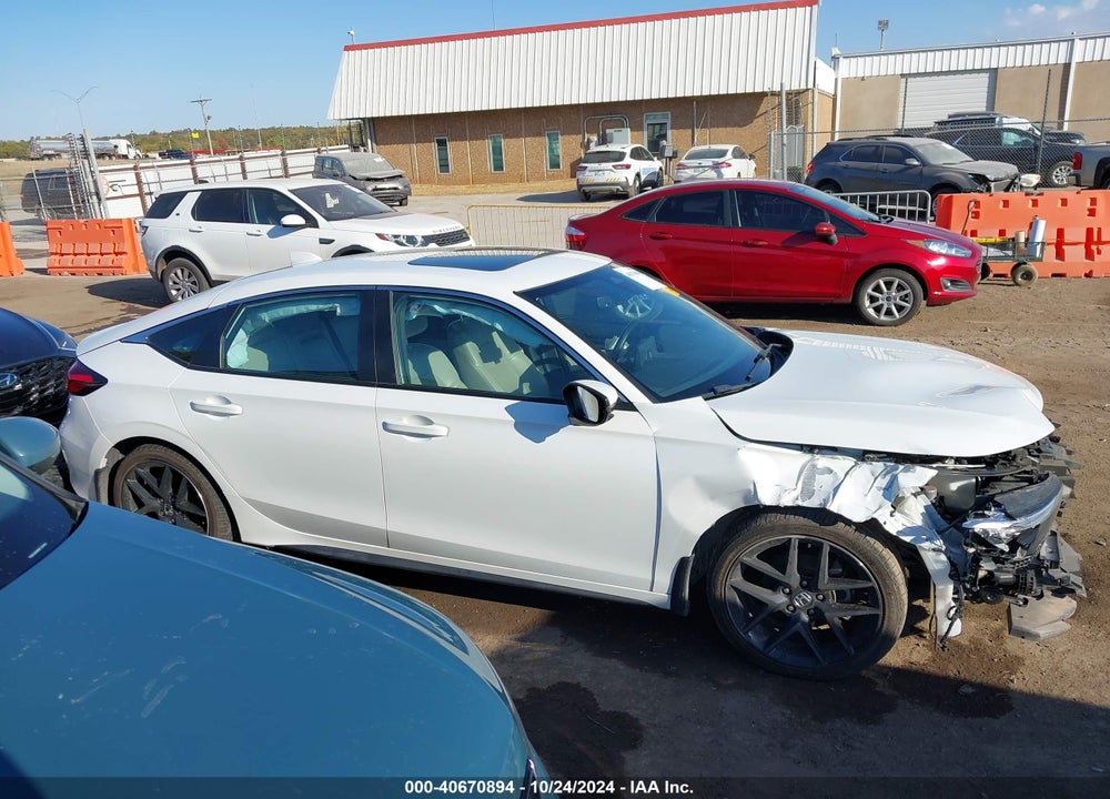 2022 HONDA CIVIC SPORT TOURING VIN: 19XFL1H88NE001171