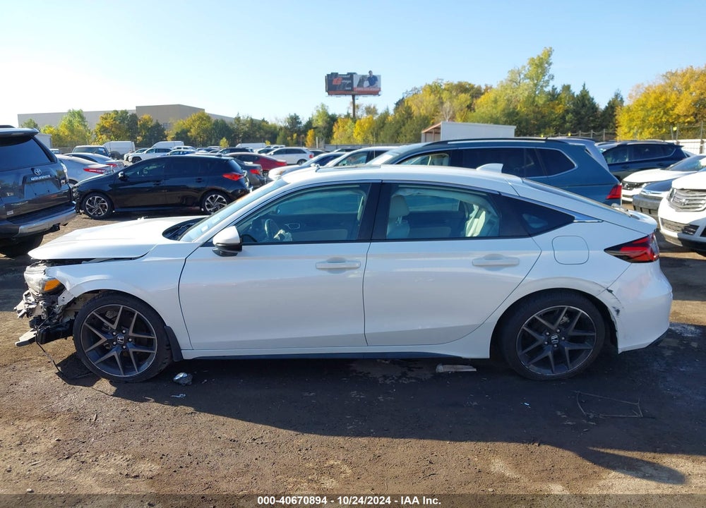 2022 HONDA CIVIC SPORT TOURING VIN: 19XFL1H88NE001171