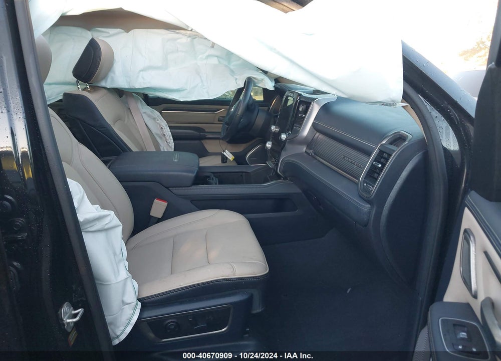 2020 RAM 1500 LIMITED 4X4 5'7 BOX VIN: 1C6SRFHT9LN163986