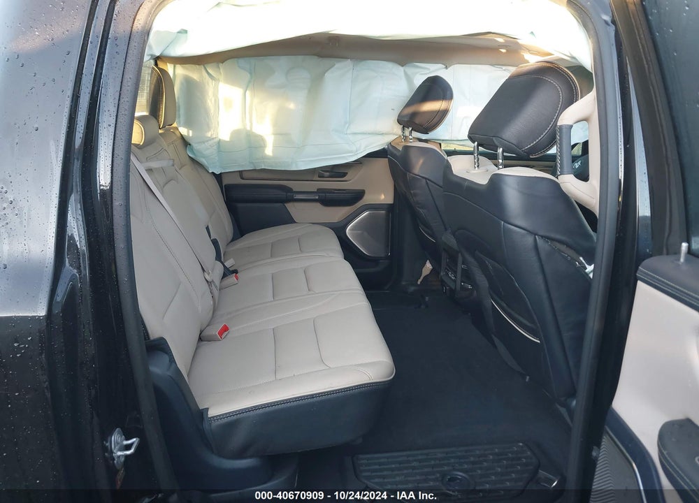 2020 RAM 1500 LIMITED 4X4 5'7 BOX VIN: 1C6SRFHT9LN163986