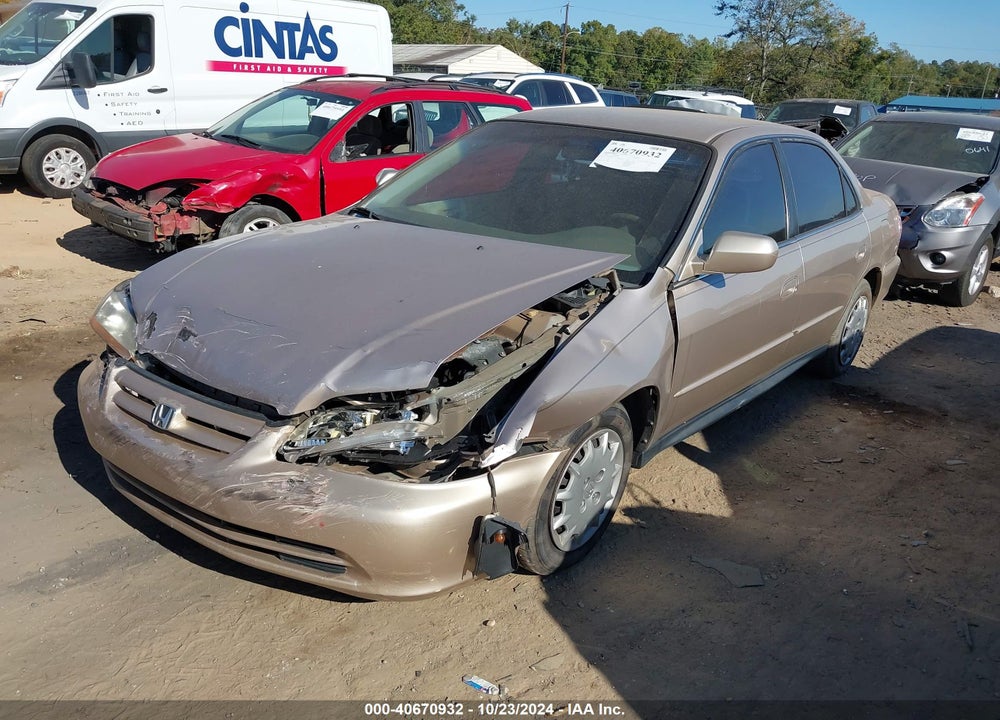 2001 HONDA ACCORD 2.3 LX VIN: 1HGCG56401A054167