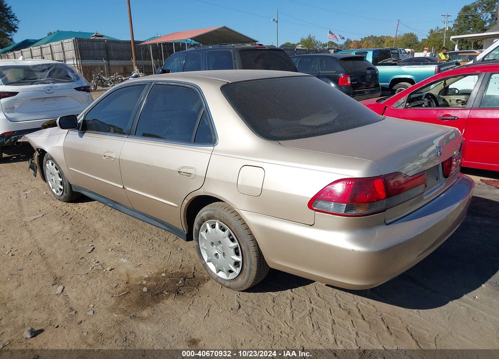 2001 HONDA ACCORD 2.3 LX VIN: 1HGCG56401A054167